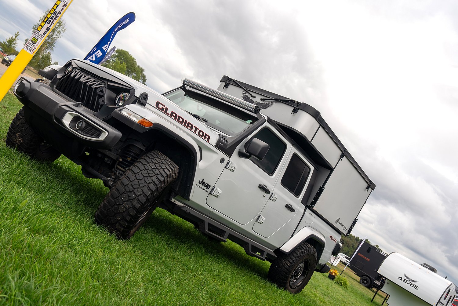 OV-X 5.0 truck topper camper