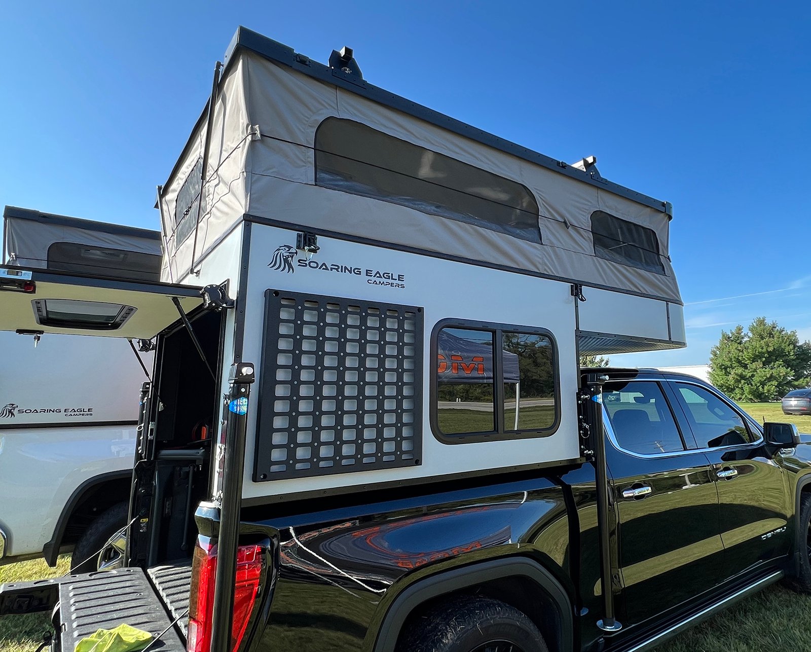 OV-X 5.5 truck topper camper