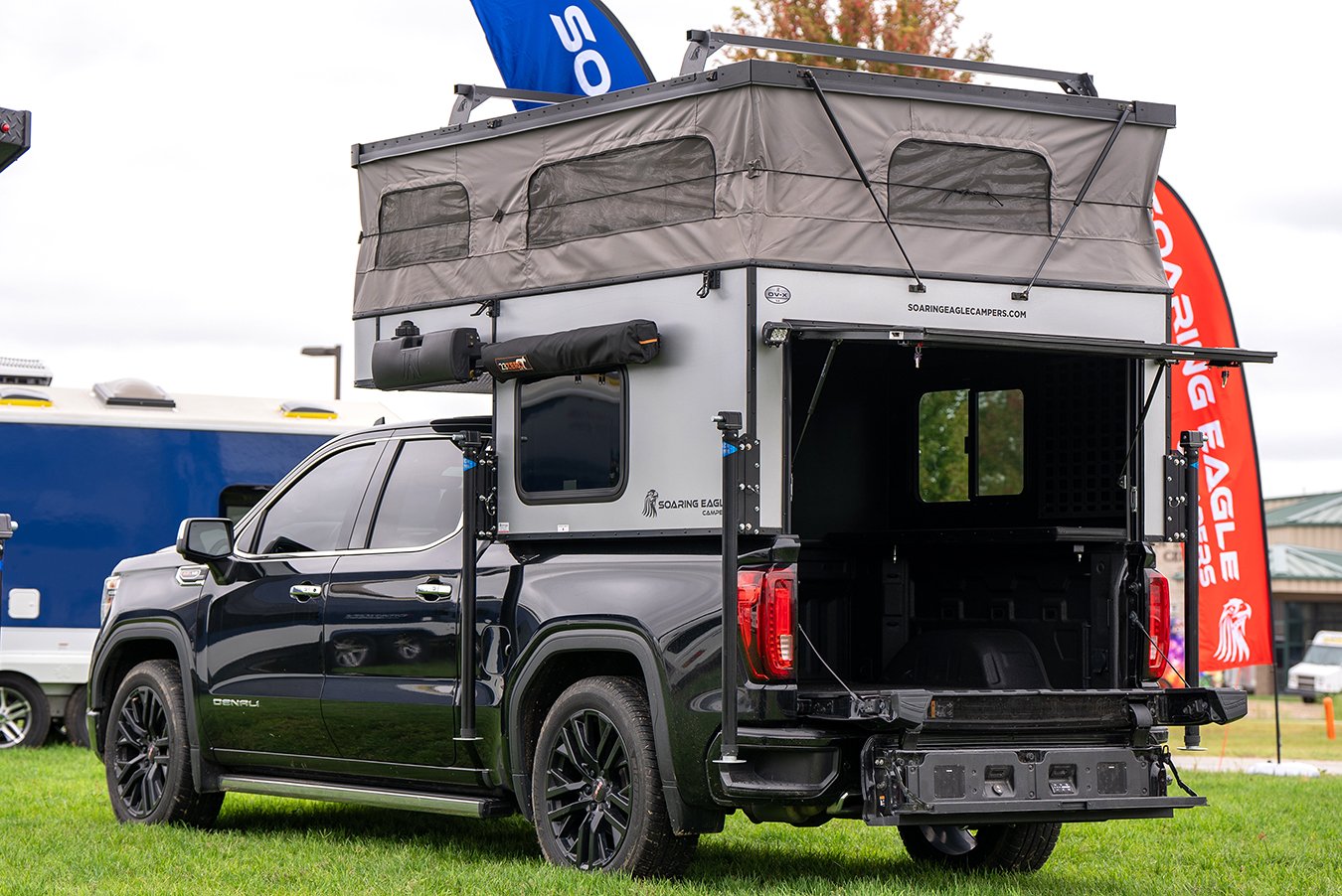 OV-X 5.5 truck topper camper