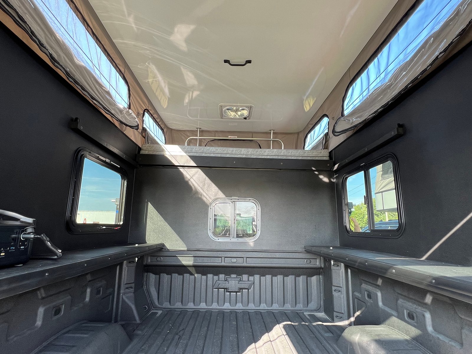 OV-X 6.5 truck topper camper