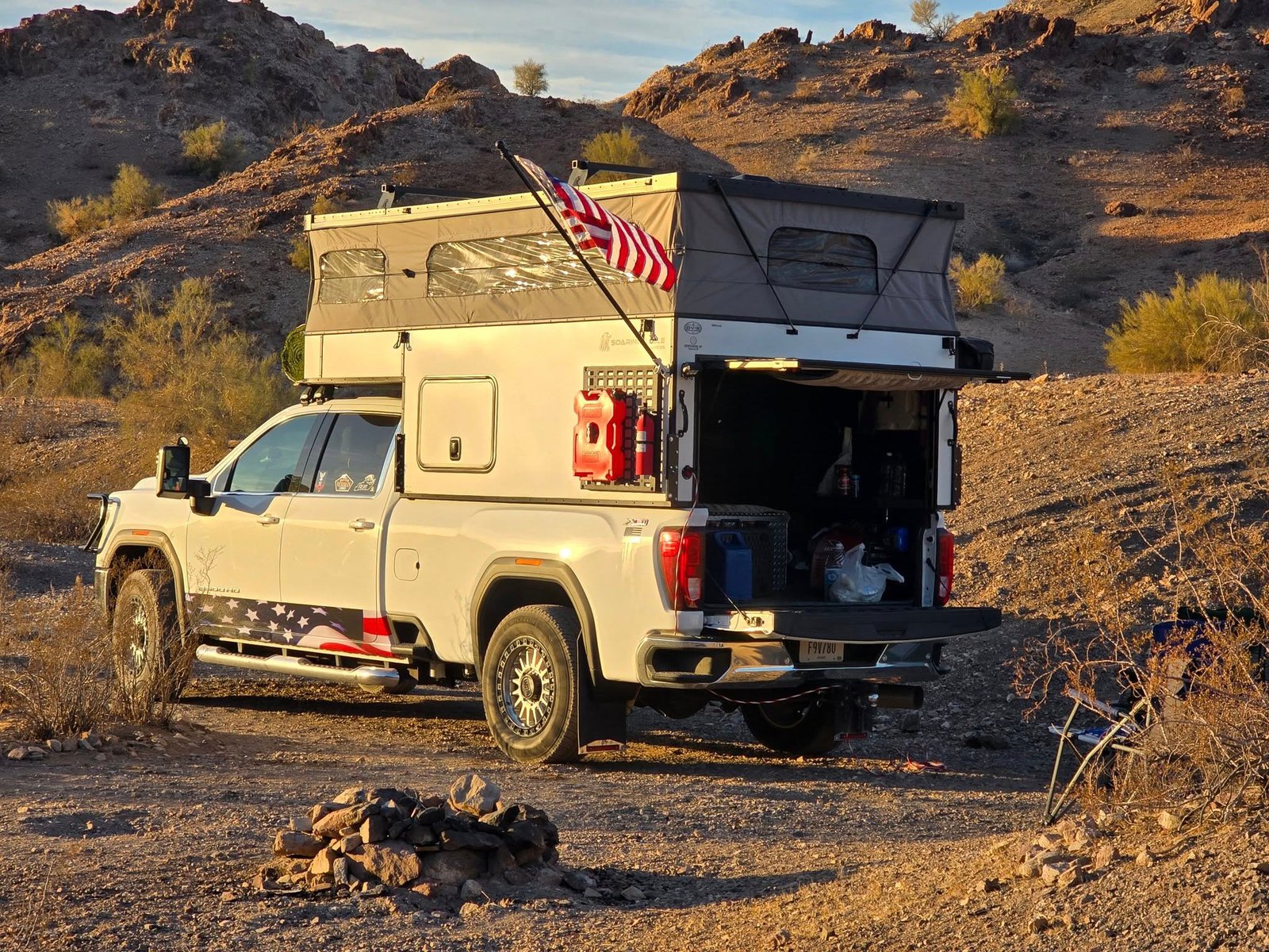 OV-X 8.0 truck topper camper